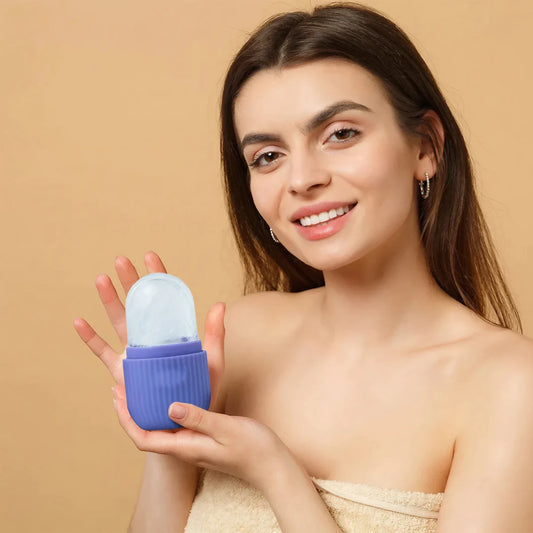 Icy Glow Face Roller